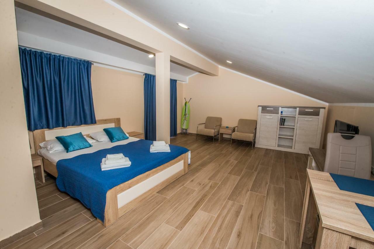 Apartment Vrutak Kotor Exterior foto